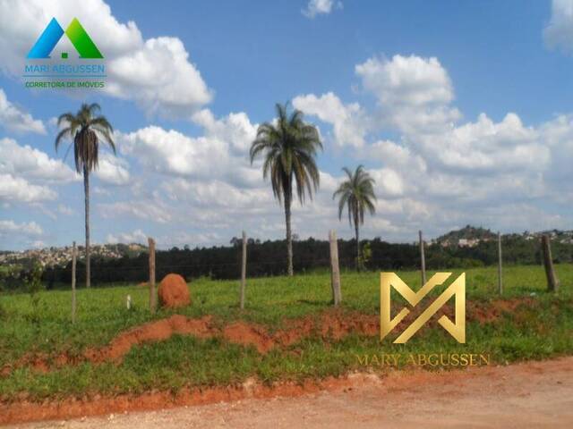 #NI013 - Terreno alto padrão para Venda em Esmeraldas - MG
